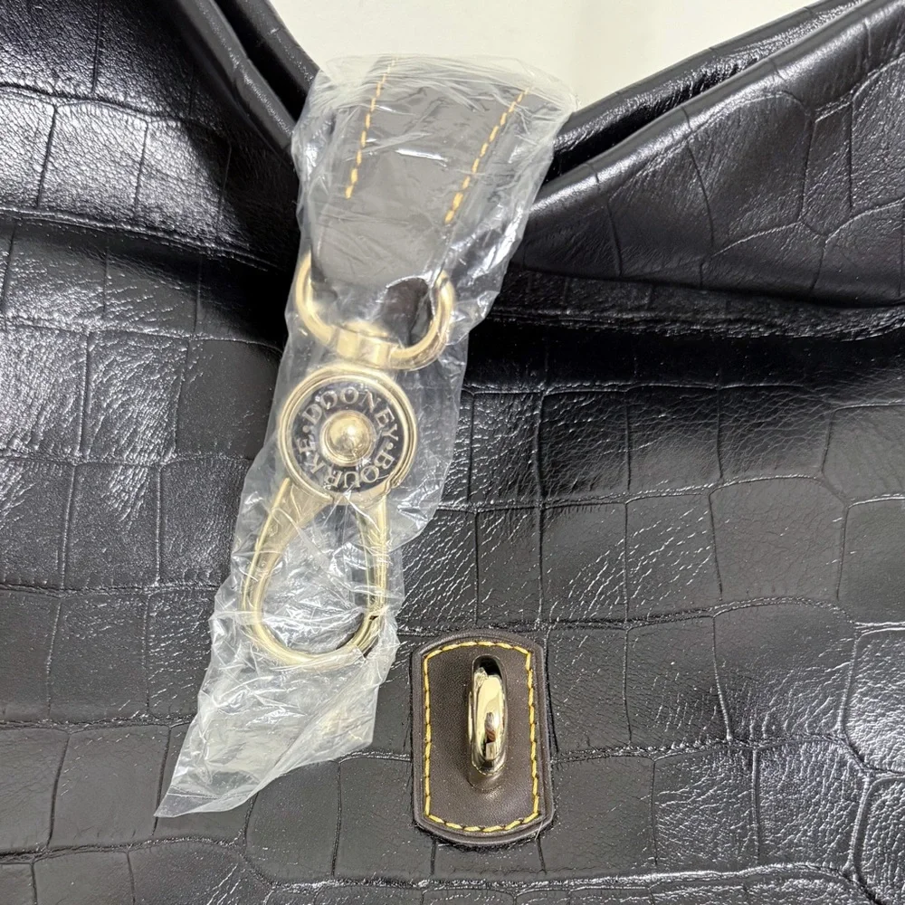 Dooney Bourke Black Brown Leather Croc Embossed Lobster Clasp Hobo Makeup Bag